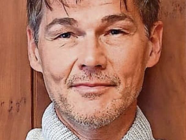 TODAY'S CELEBRITY BIRTHDAY... MORTEN HARKET