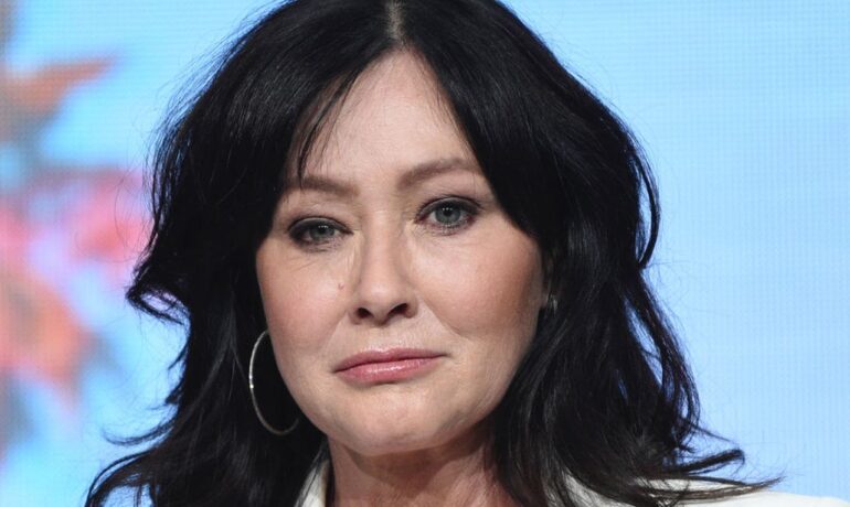 TODAY'S CELEBRITY BIRTHDAY...SHANNEN DOHERTY