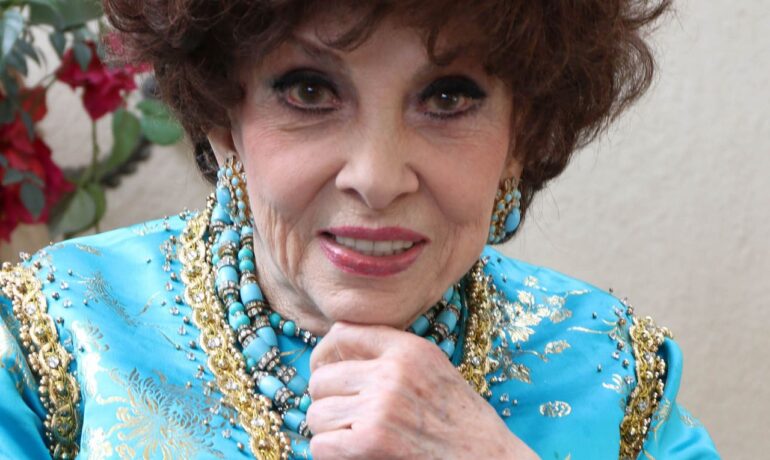 CELEBRITY BIRTHDAY TODAY... GINA LOLLOBRIGIDA