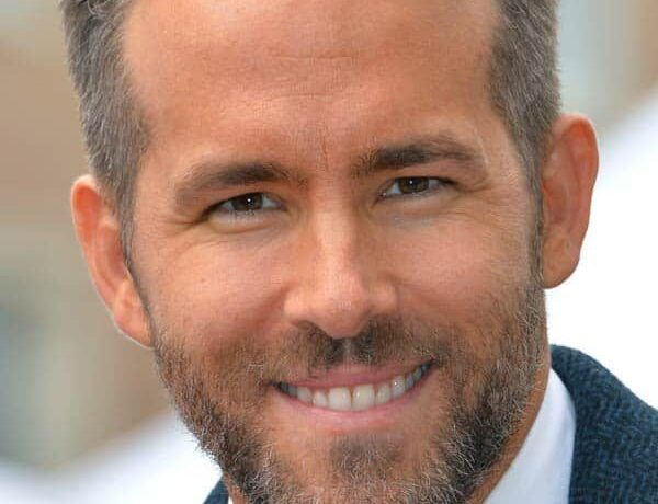 CELEBRITY BIRTHDAY TODAY... RYAN REYNOLDS