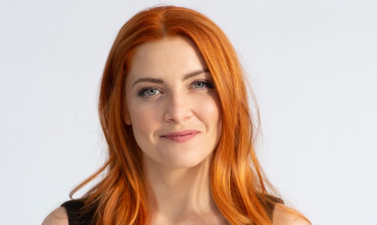 TODAY'S CELEBRITY BIRTHDAY... NOEMI