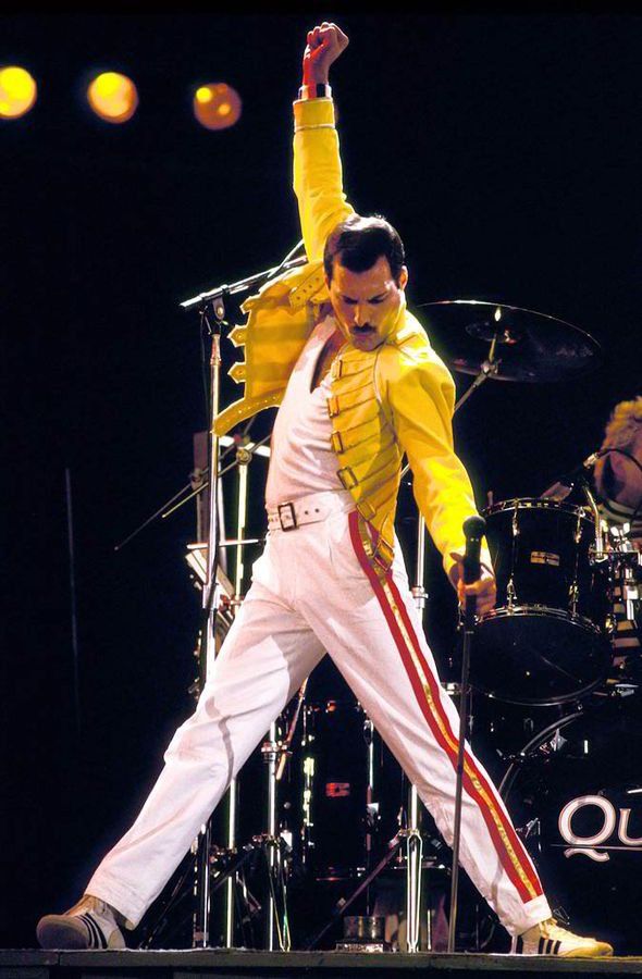 CELEBRITY BIRTHDAY TODAY… FREDDIE MERCURY